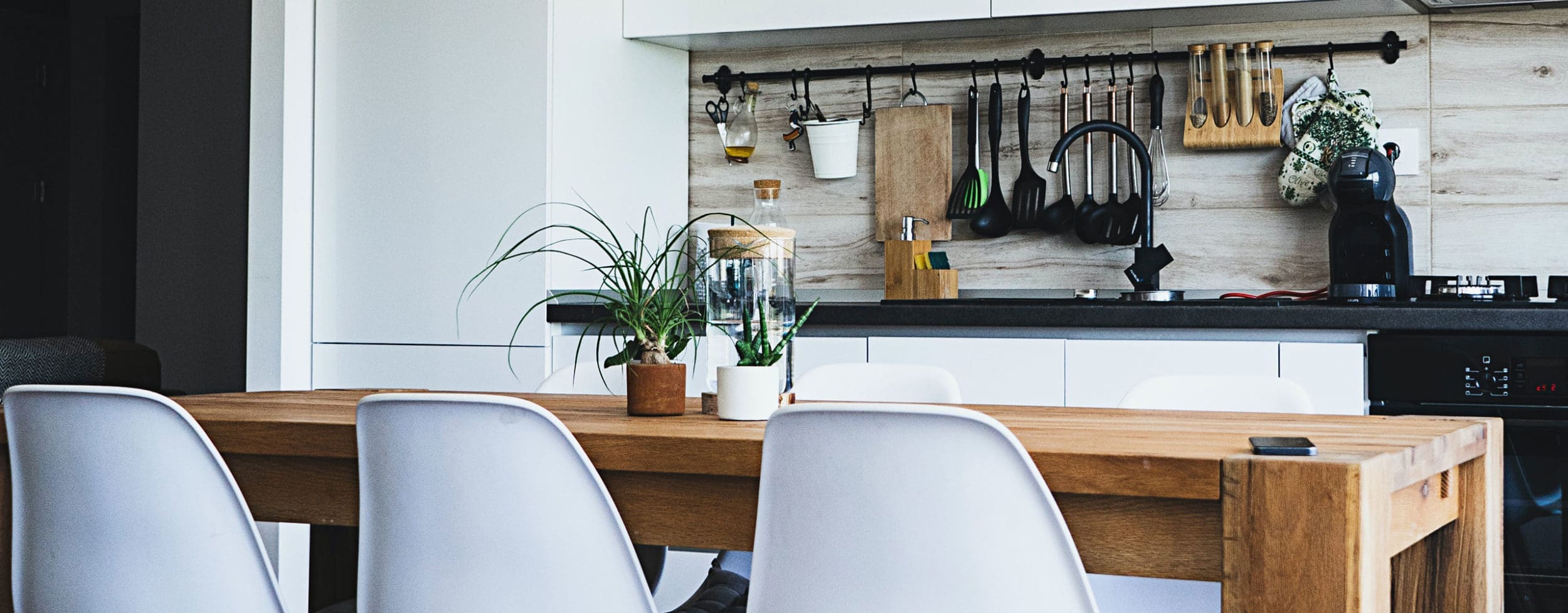 Modern Kitchen in a Modern Ottawa Home