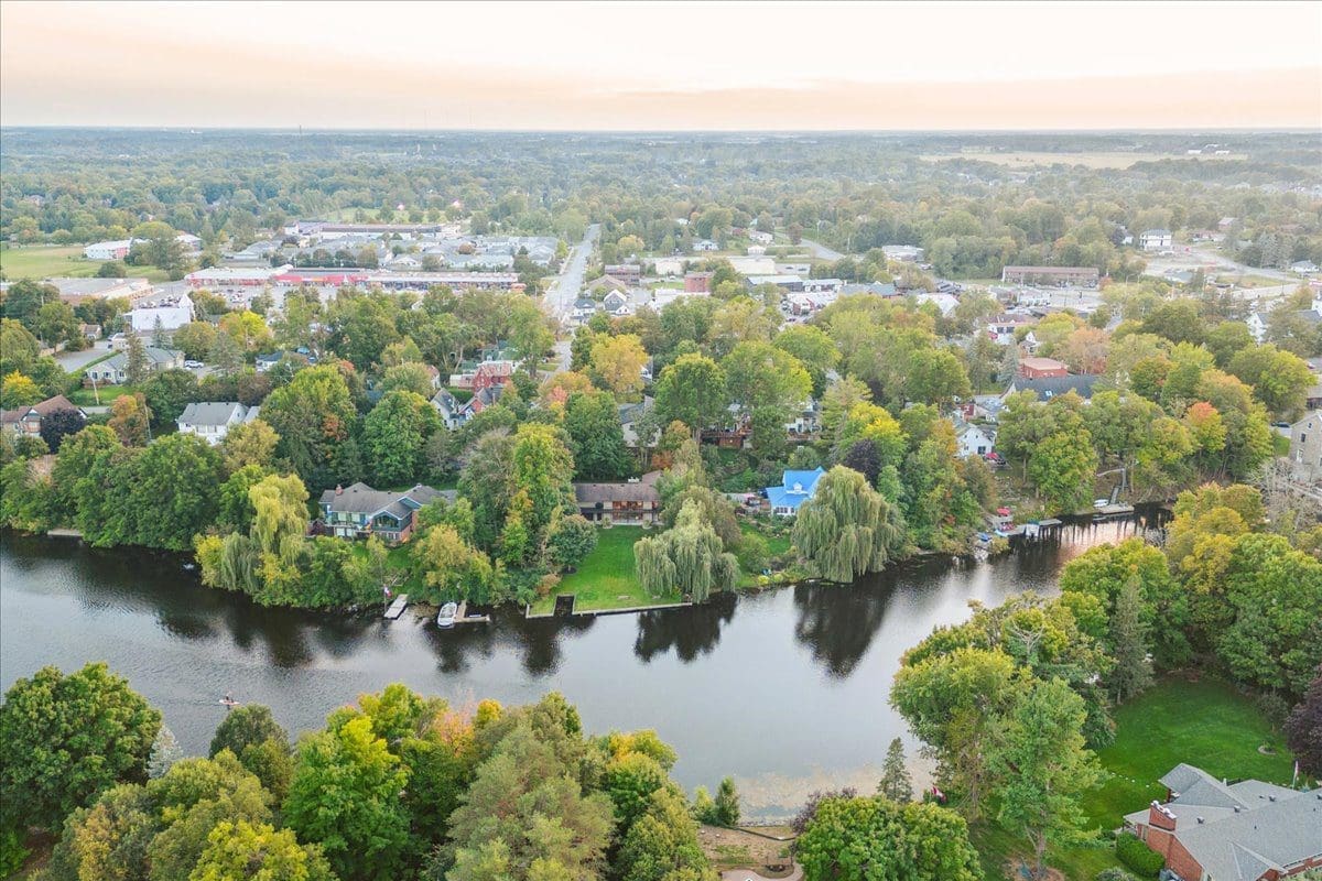 How InDemand Are Manotick Homes? Ottawa Real Estate Team